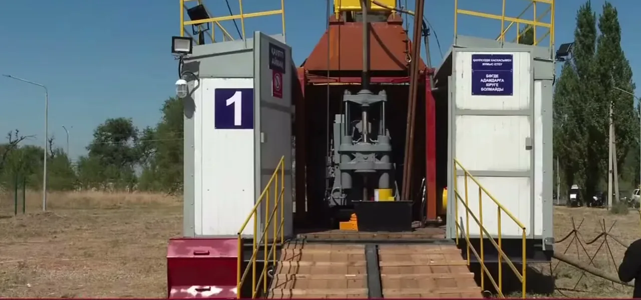MDR-1200MK drilling rig at the KBTU training ground
